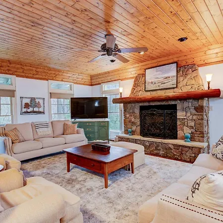 Villa Club Amenities - Fitness - Hot Tub - Mini Golf - Family Fun